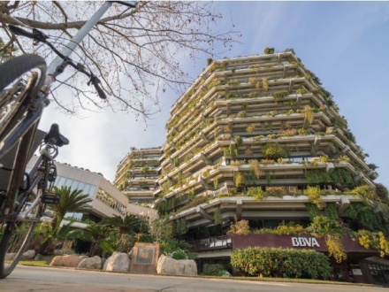 D Garden 662 Avda. Diagonal / Gran Via Carles III Barcelona ( 402 m2)